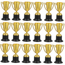 4 kpl Urheiluteema Trophy Decor Celebration Competition Trophy Winner Trophy Cup Mini Award Trophy opiskelijoille