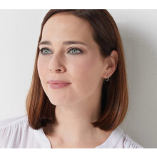 Hypoallergene zilveren oorringen voor dames, lichtgewicht kubisch.