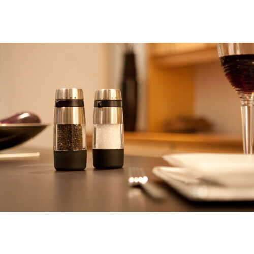 OXO Good Grips Accent MessFree Pepper Grinder Silver 2