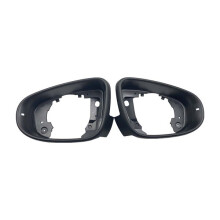 6R0857602A Zwarte buitenbehuizing linker/rechter spiegelframe