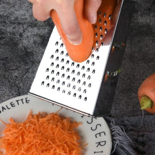 1 râpe à légumes multifonction à 4 faces 2