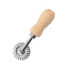 Rotella taglia pizza in acciaio inox con ruota singola in legno