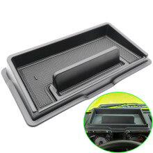 Bandeja organizadora para el salpicadero del coche con forma de papelera