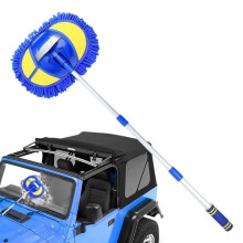 Set di spazzole in microfibra morbida per il lavaggio dell'auto.