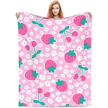 Plaid doux et moelleux Ă fleurs de fraise et de cerisier 60x50