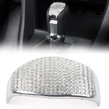 Diamanten hoes voor de versnellingspookknop van een auto