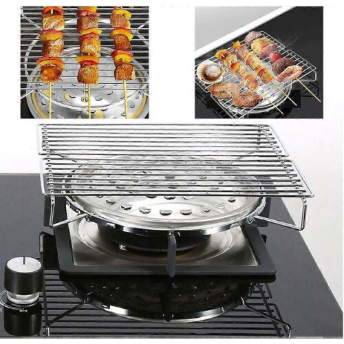 Buitenkeuken met barbecue op de camping