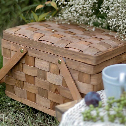 Håndlavet træflis-picnickurv med svinghåndtag 1