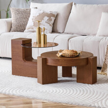 [Trennbares Couchtisch-Set] – Transparente braune Glasplatte kombiniert mit MDF-Stützen in Nussbaumoptik. Zerlegbares Design für flexi