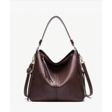 Damen-Schultertasche aus Kunstleder, braun – bequem, stilvoll mit einem