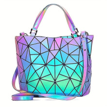 Große Tasche mit rautenförmiger, leuchtender Schultertasche, m