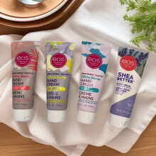 (yellow) Shea Butter Hand Cream moisturises and soothes dry skin, 74ml