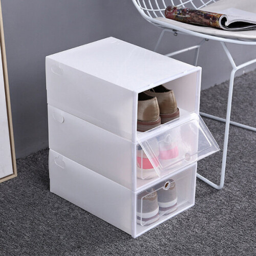 grande boîte à chaussures blanche 2