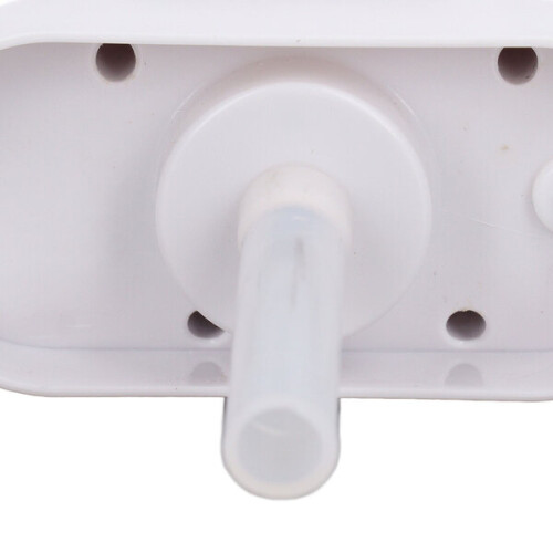 Reforma de bebedouro para gatos cinza e branco 2