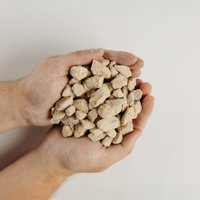Rolawn Cotswold Decorative Chippings 20mm Bulk Bag