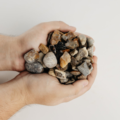 Rolawn Moonstone Chippings 20mm Bulk Bag