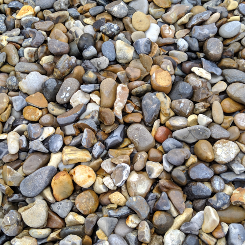 Rolawn® Rounded Lydd Pebbles 20mm Bulk Bag 1