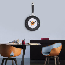 Frying Pan Design Hanging Wall Clock for Novelty Art Home Room Decoration Black