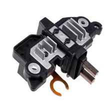 A0121540302 F00M144152 F00M145360 F00M145861 A0031546506 Regolatore di Tensione per