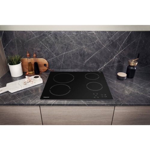 Hotpoint Hotpoint HR 612 C H Ceramic Hob 1
