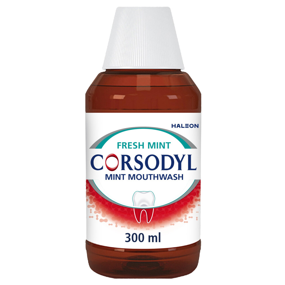 Corsodyl Mouthwash Gum Disease Treatment For Adults, Chlorhexidine Mouthwash For Gingivitis Treatment, Mint 300Ml