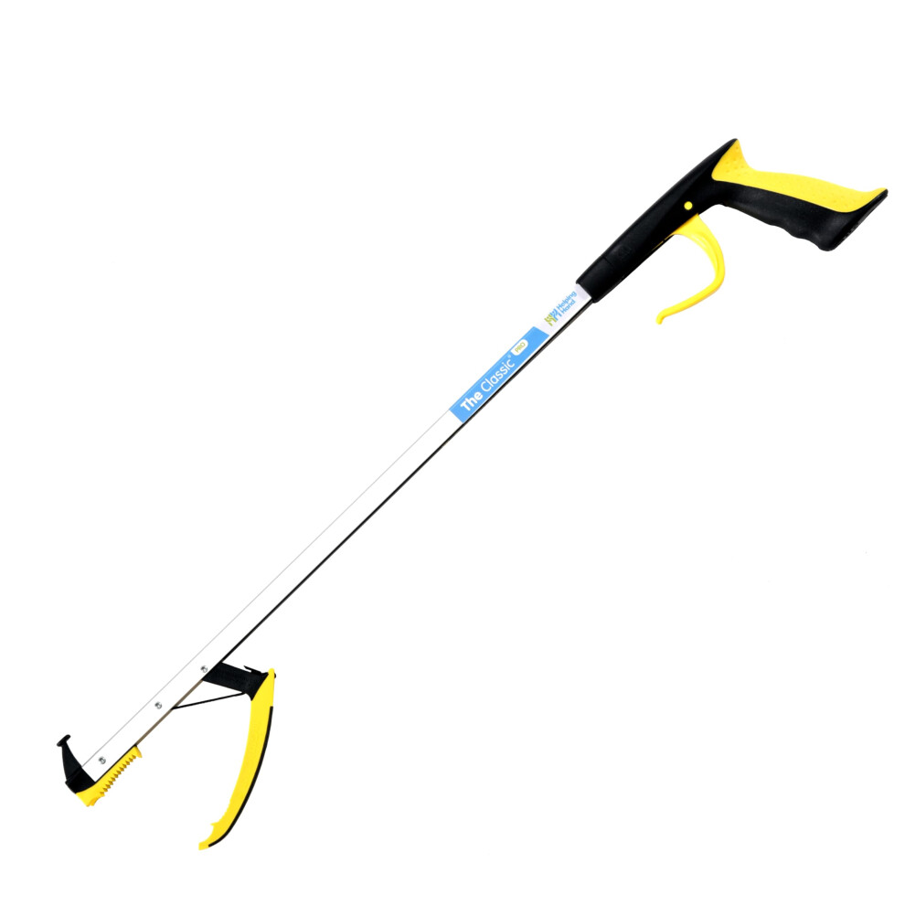 The Helping Hand Company Classic Pro Reacher Grabber 32Â / 81Cm. Long Handled Gr