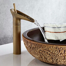 Gouden badkamerkraan, watervalkraan, zwarte retro eengreeps wastafelkraan, messing aanrechtblad hoge wastafelkraan, badkamer handwaskraan, wastaf