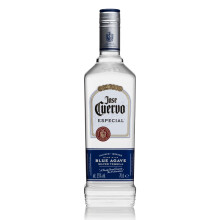 Jose Cuervo Especial Silver Tequila 35% ABV 70cl | Crisp Blue Agave, Citrus & Pepper Notes | For Margaritas, Palomas & Cocktails