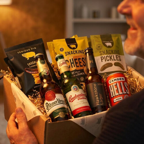 Serious Pig Beer Gift Set with 4 Lagers, 10 Pub Snacks, Glassware, 1