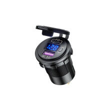 Carregador USB para Automóveis - RNCYN - 2 portas USB - QC3.0 + PD Tipo-C - Voltímetro incorporado - Interruptor de ligar/desligar