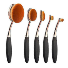 Großer ovaler Foundationpinsel für schnelles und makelloses Make-up
