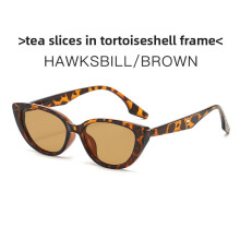 (StyleE)Occhiali da Sole Moderni Cat Eye per Donna con Materiale Pc e Protezione Uv400 Feste per