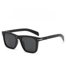 (BlackFrameGrey)Occhiali da sole uomo quadrati polarizzati con protezione Uv400 per ciclismo e outfit moda