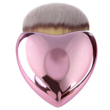 Pinceau de maquillage multifonctionnel doux en forme de cœur