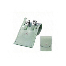 Ensemble de manucure et pédicure premium 4 pièces en acier inoxydable avec ciseaux et lime à ongles