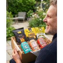 Serious Pig Camden Town Brewery Gift Set with Glassware and Gourmet P