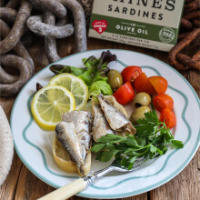Shines Tinned Sardines in Olive Oil 12 x 106g Cans