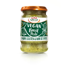 Sacla Italian Vegan Basil Pesto - Perfect with Pasta, Pizza, Garlic Bread and Tagliatelli - Made with Fresh Basil Leaves, Pine Nuts and Olive Oil