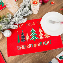 (4) Merry Christmas! Heat-resistant placemats, dish cushions, and party decorations.