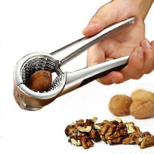 Cascanueces resistente para nueces pecanas con mango ergonómico.