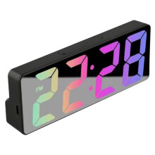 LED-Väckarklocka med Anpassningsbara Visningsalternativ, 12/24-Timmarsformat och Automatisk Ljusstyrkekontroll, Nattsvart