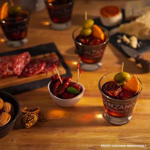 Cinzano Classico Rosso 75 cl, 15% ABV - Italian Vermouth 2