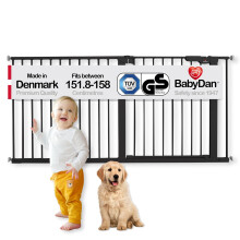 BabyDan Premier, Extra Wide Pressure Fit Stair Gate, 151.8-158 cm, Baby Gate/Safety Gate, Metal, Black, Made in Denmark - (Pet Gate/Dog gate)