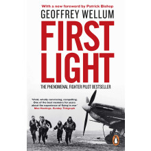 First Light: The Phenomenal Fighter Pilot Bestseller