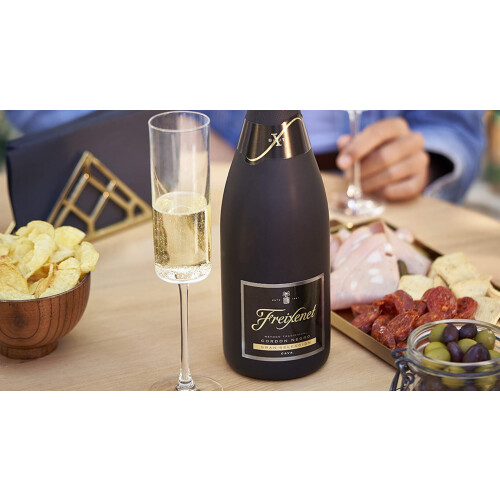 Freixenet Cordon Negro Cava 6 x 75cl 1