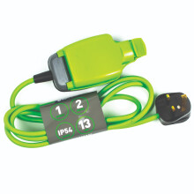 STATUS 2m Extension Lead, Single Socket, Green, Outdoor Extension Cable, Waterproof, IP54 Rated, 13 Amp Plug, Heavy Duty Socket, Ideal for Garden Pow