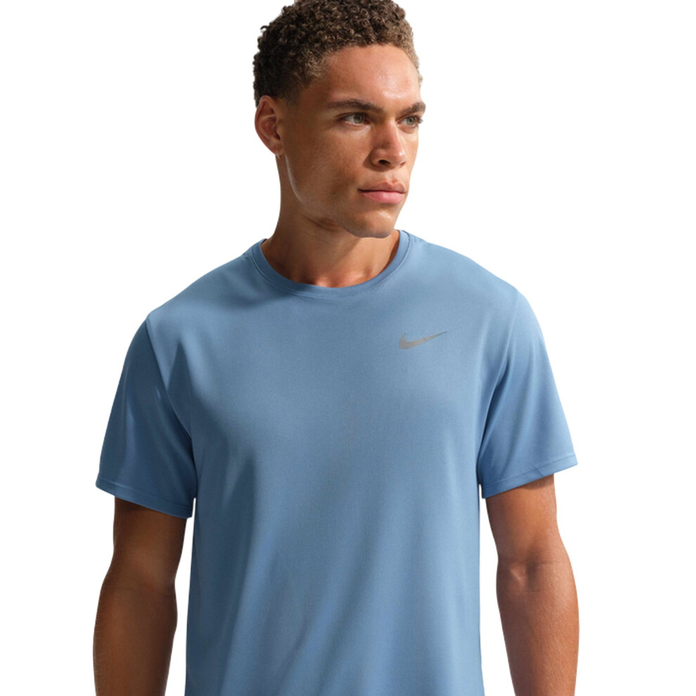 Nike (Xl, ) Mens Miler Swoosh Reflective Detail T-Shirt Blue