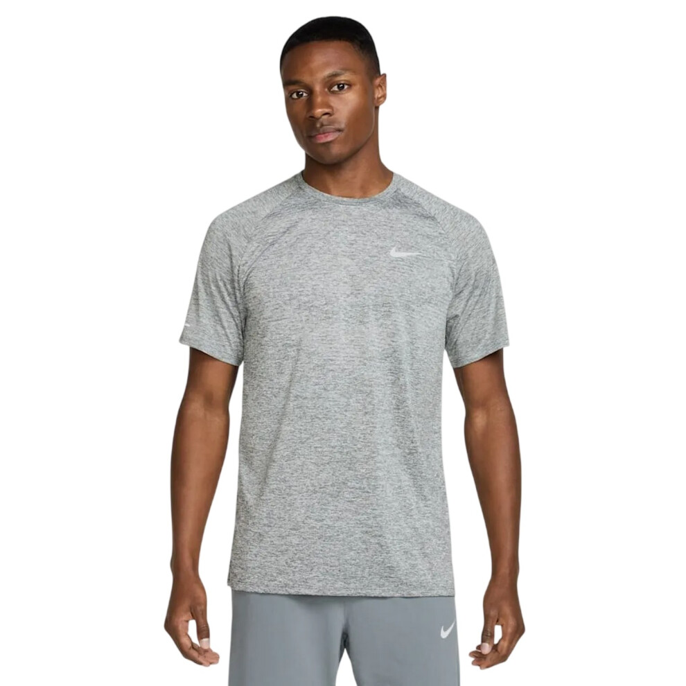 Nike (S, Smoke ) Mens Stride Running Top Grey