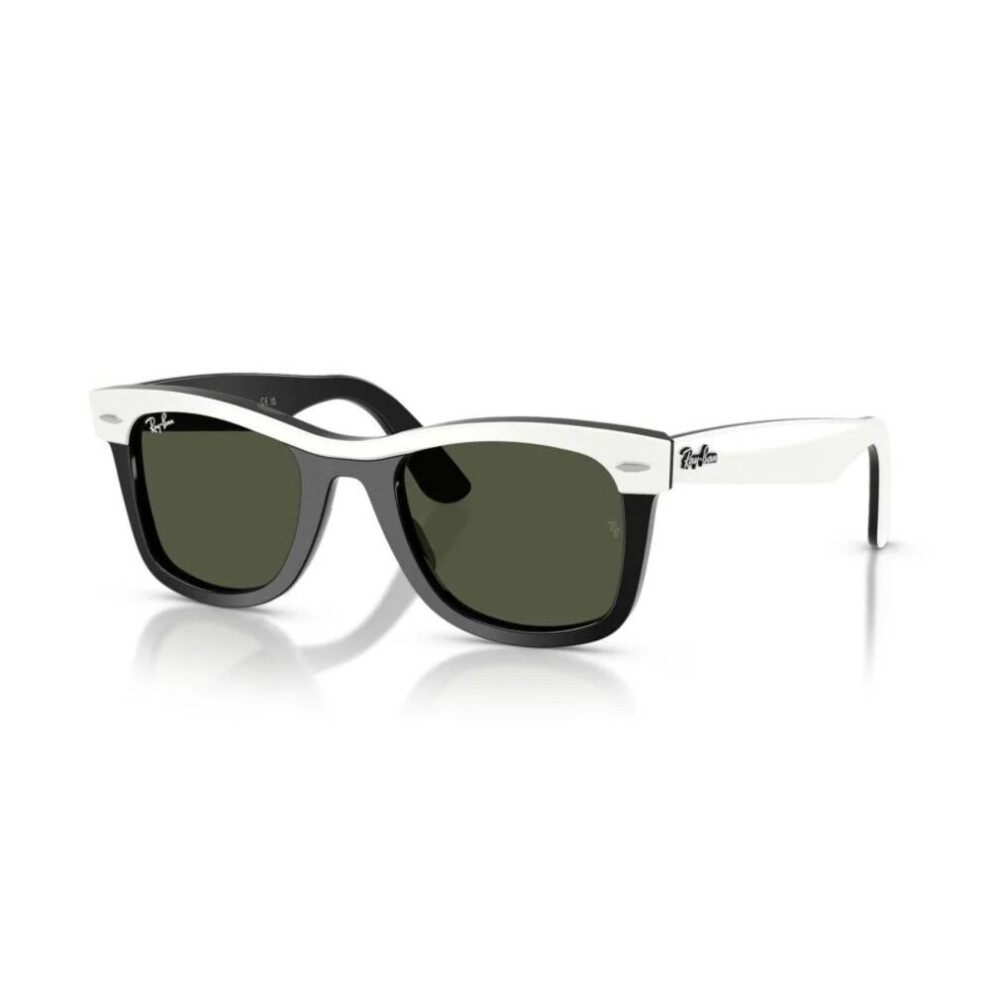 Ray-Ban , Sunglasses, Unisex, Black, One Size, Wayfarer Sunglasses - Image 6