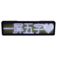 LED Display Bröststycke DIY Rullande Meddelande LED Namnbricka Märke Uppladdningsbar Fem Tecken Vit